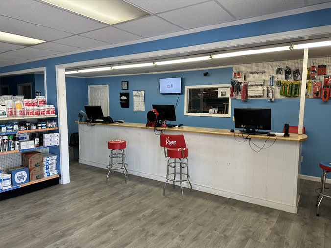Hughes Supply Sanford plumbing service counter