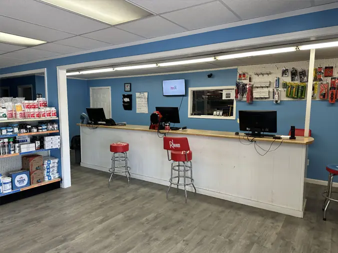 Hughes Supply Sanford plumbing service counter